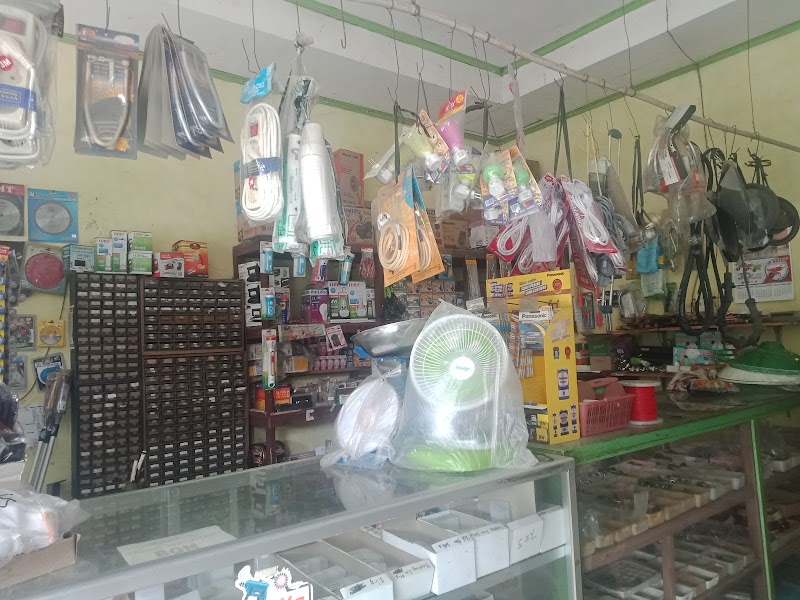 Toko Putra Rony Marine: Solusi Otomotif Cilacap yang Selalu Siap Melayani